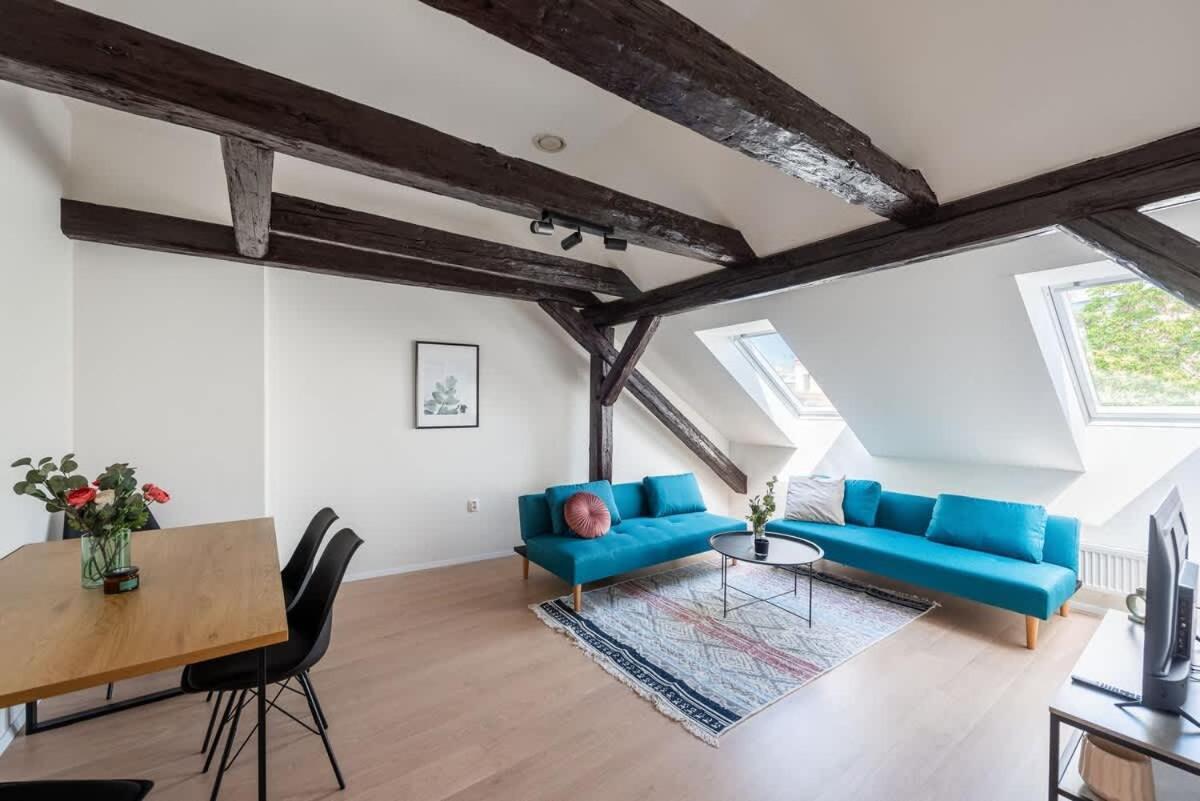Zesty Family Friendly Elevator Access Old Town * Prague